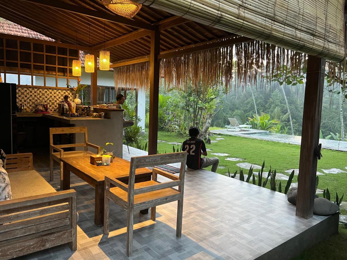 Вилла Uma Mupu Retreat Паянган Экстерьер фото