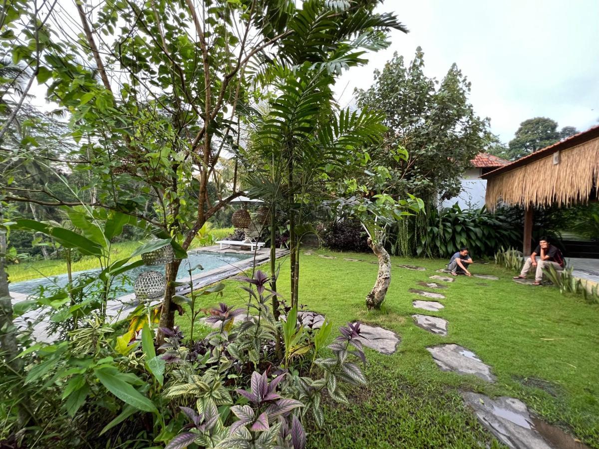 Вилла Uma Mupu Retreat Паянган Экстерьер фото